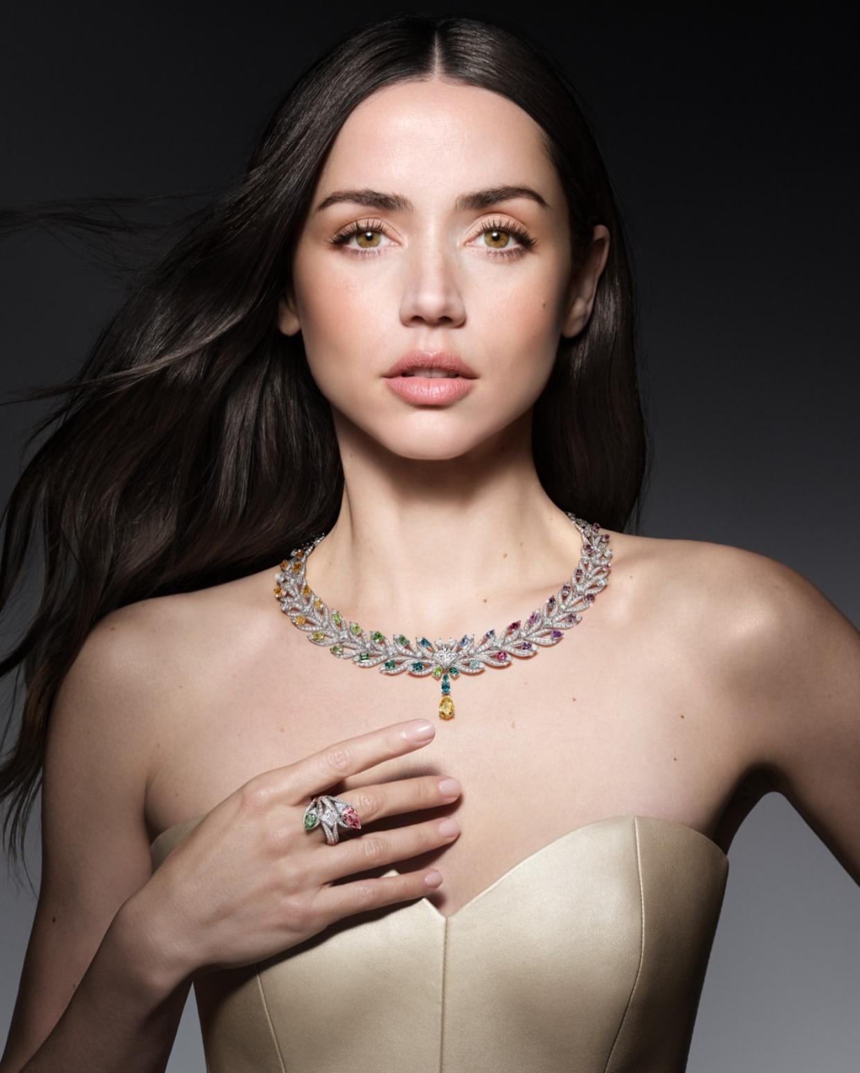 © Louis-Vuitton – Official visual | Source : Instagram @louisvuitton